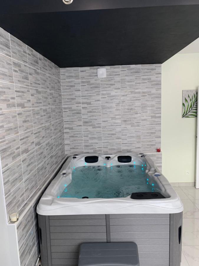Appartement Spa Gingko, N1 Valenciennes, Wifi, Netflix Aulnoy-lez-Valenciennes 外观 照片